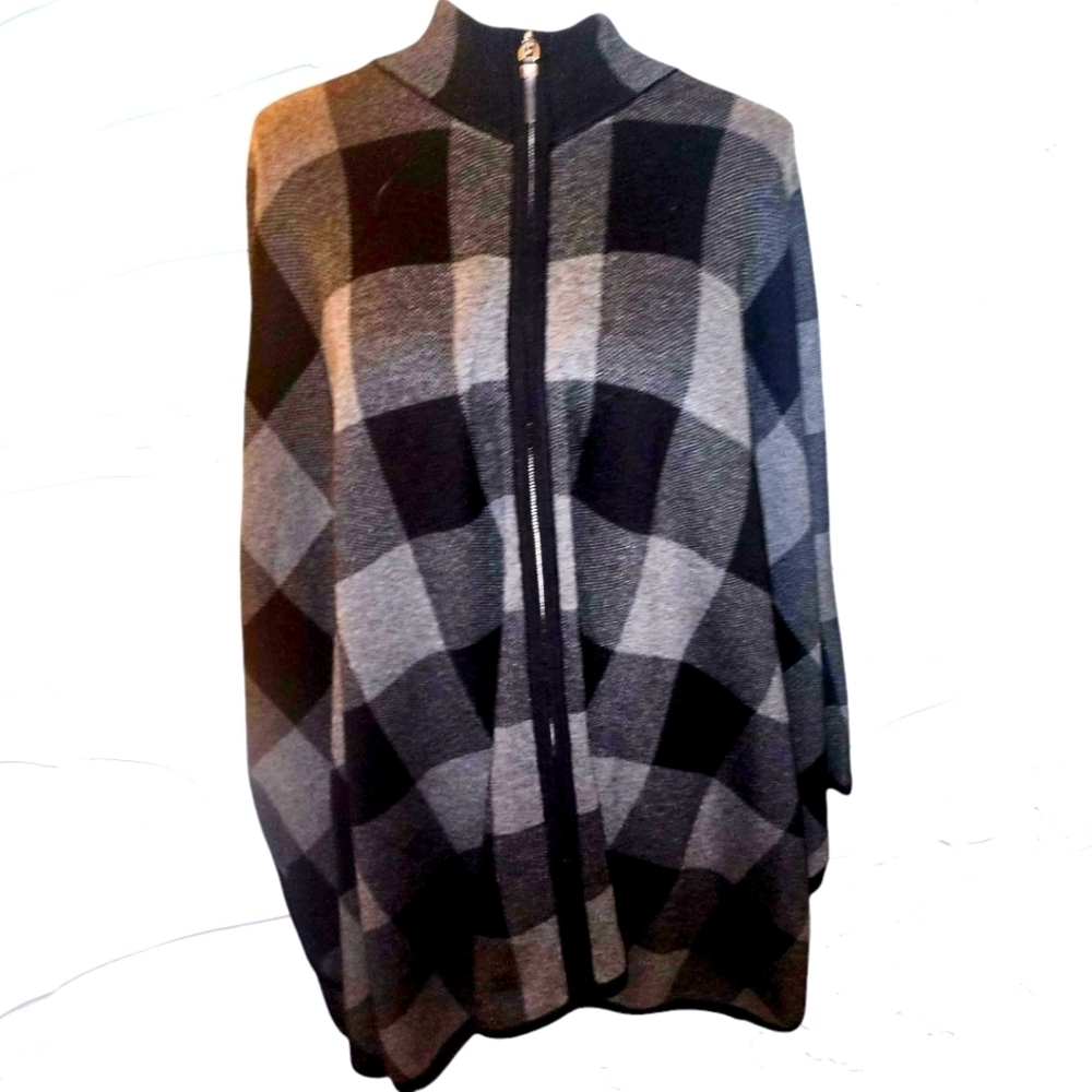 RAFAELLA Cotton Poncho